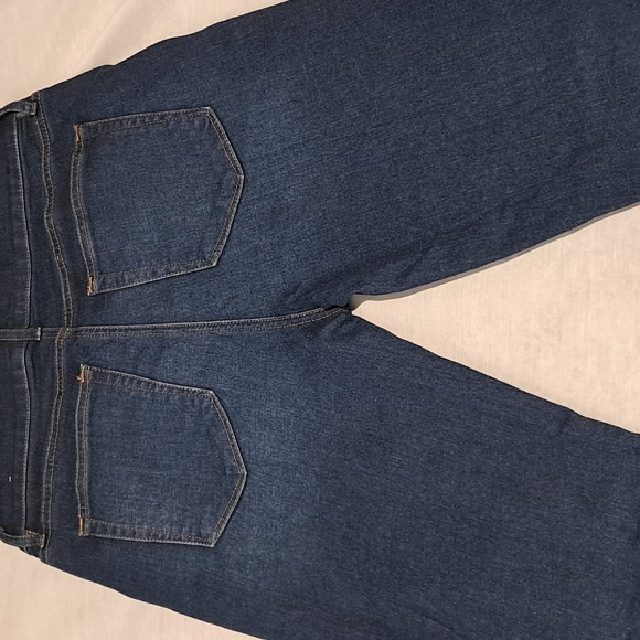 Loft Outlet Bootcut Jeans. Size 6. Medium Wash. - Picture 5 of 16